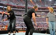Hart beats Vince down